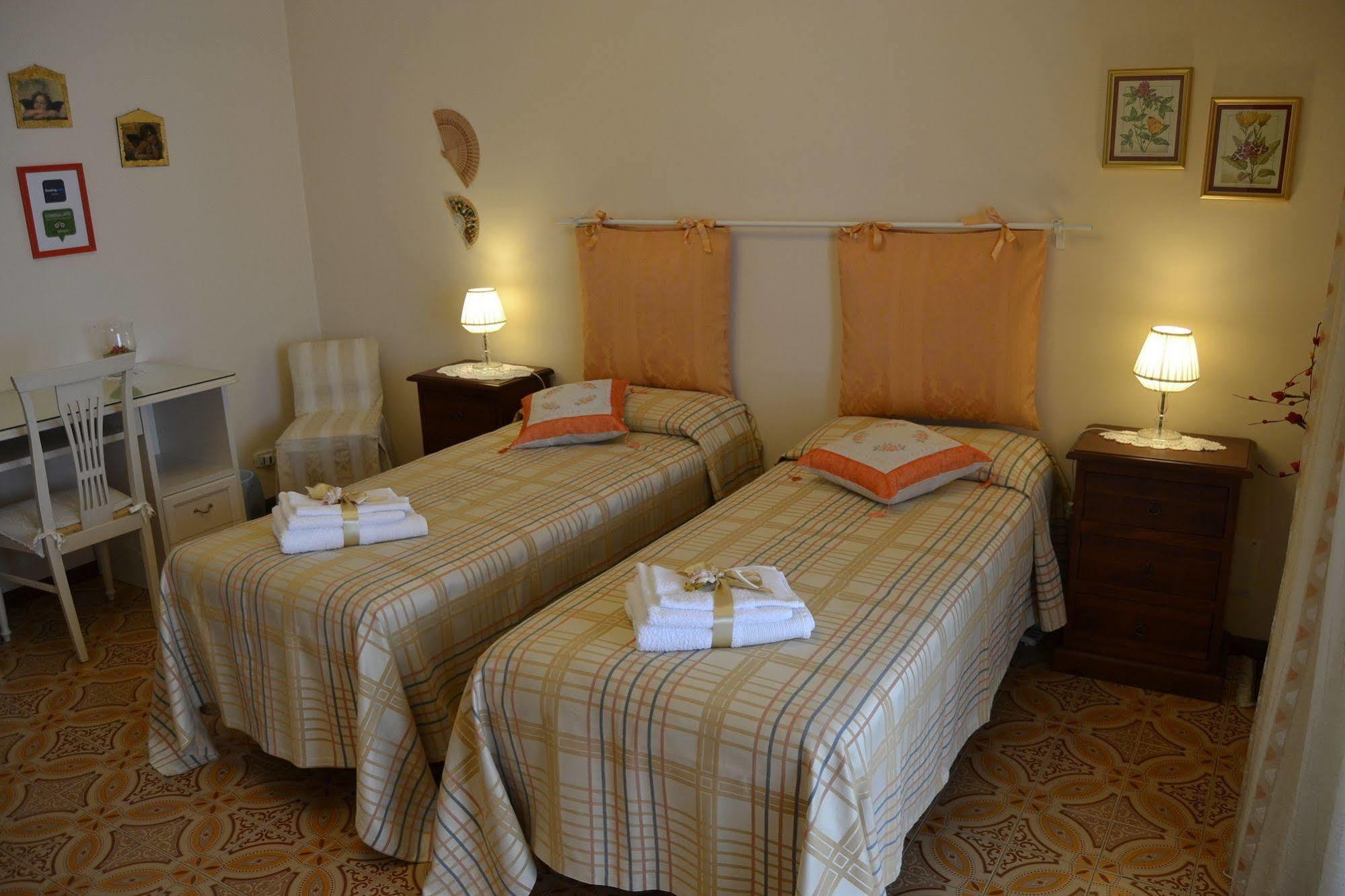 Bed & Breakfast Marena Sant'Agata Li Battiati Luaran gambar