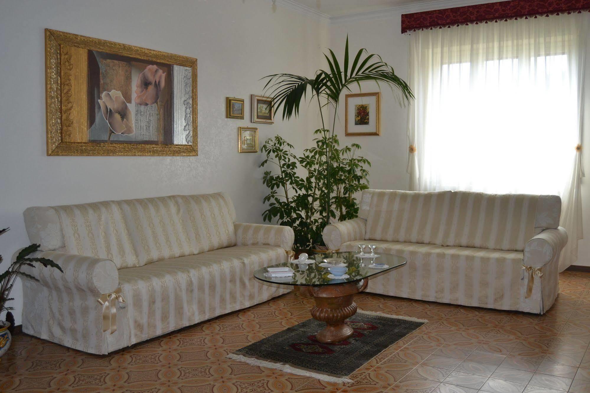 Bed & Breakfast Marena Sant'Agata Li Battiati Luaran gambar